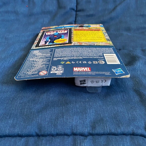 Marvel Legends The Invincible Iron Man Stealth Armor Kenner Figure - Picture 7 of 10